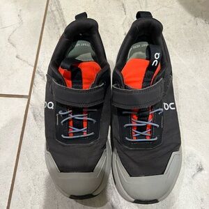 On Running Kids Black and Gray Sneakers with Red Accents